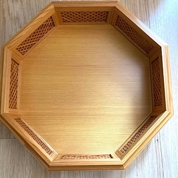 【ご予約品】未使用　秋田杉　組子細工　八角菓子器　大橋作　伝統工芸品 Amazon.co.jp: 秋田杉 組子細工 八角菓子器 大橋作 伝統工芸品